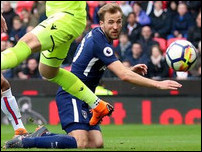 ����� ����