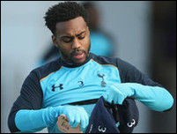 ����� ����