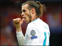 ����� ����