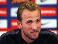 ����� ����