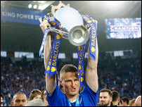 ������ ���