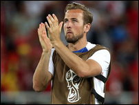 ����� ����