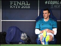 ����� ����