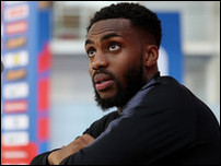 ����� ����