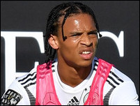 ����� ����