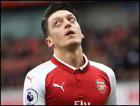 ����� ����