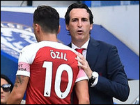 ����� � ����