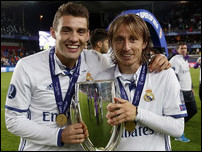 ����� ������� � ���� ������