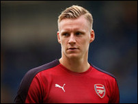 ����� ����