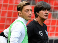 ����� � ���