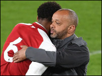 ����� ������