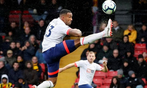 �������