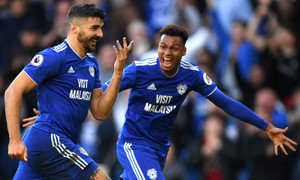 �������