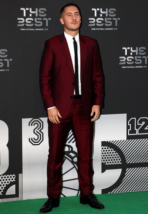 ���� ����