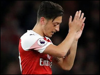 ����� ����