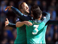 ����� ����