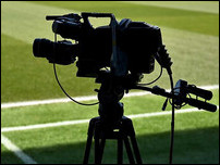 ��-������