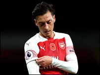 ����� ����