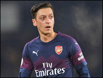 ����� ����