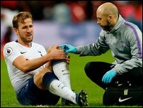 ����� ����