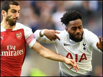 ����� ����