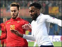 ����� ����