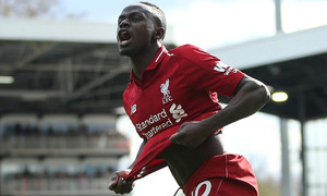 ����� ����