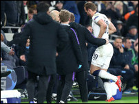 ����� ����