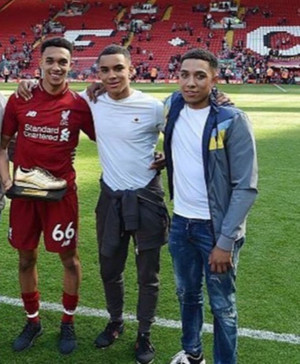 ����� ����������-������� � ��������