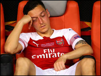 ����� ����