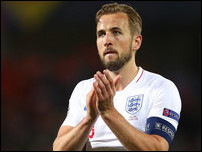 ����� ����