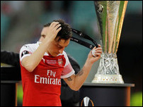 ����� ����