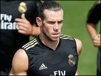 ����� ����