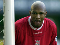 ���-����� ����