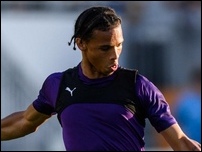 ����� ����