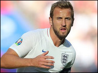 ����� ����