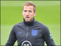 ����� ����