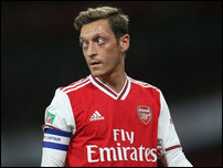 ����� ����