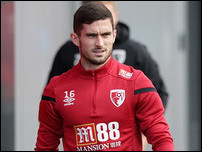 ����� ���