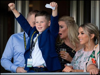 ��� ����