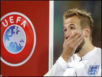 ����� ����