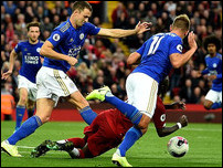 ����� ����