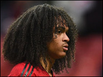 ����� ����