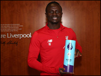 ����� ����