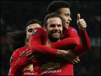 ���� ����