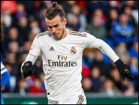 ����� ����