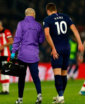 ����� ����