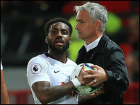 ����� ����