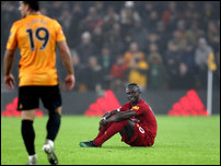 ����� ����