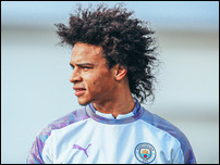 ����� ����